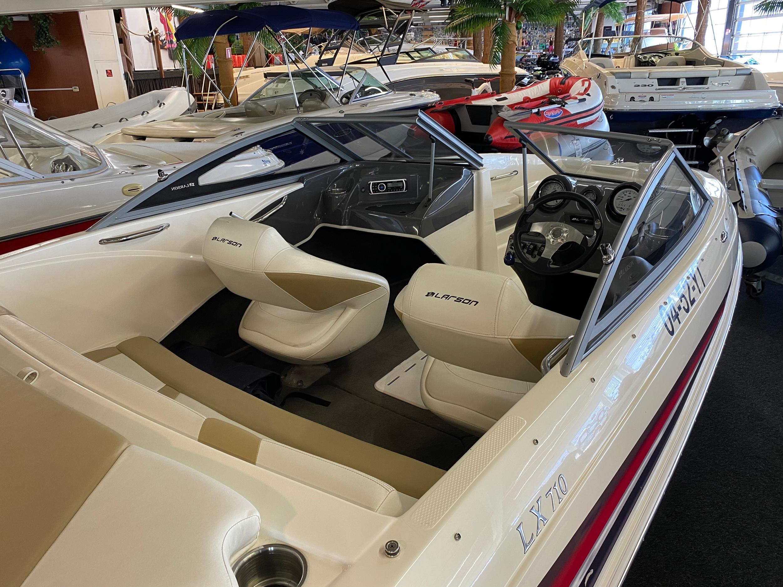 Larson LX 710 — foto 7 van 9