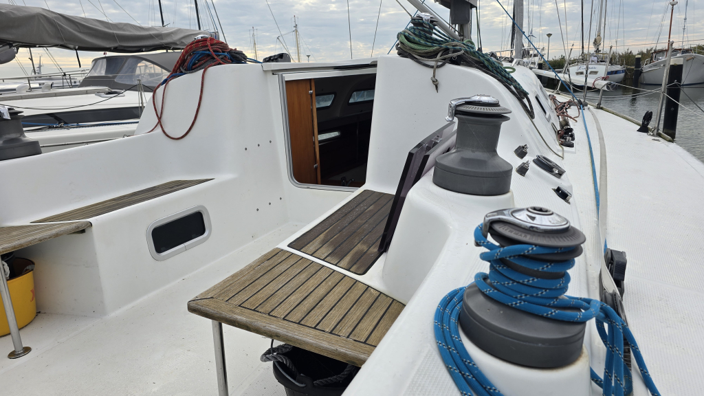 Beneteau First 40.7 — foto 8 van 35