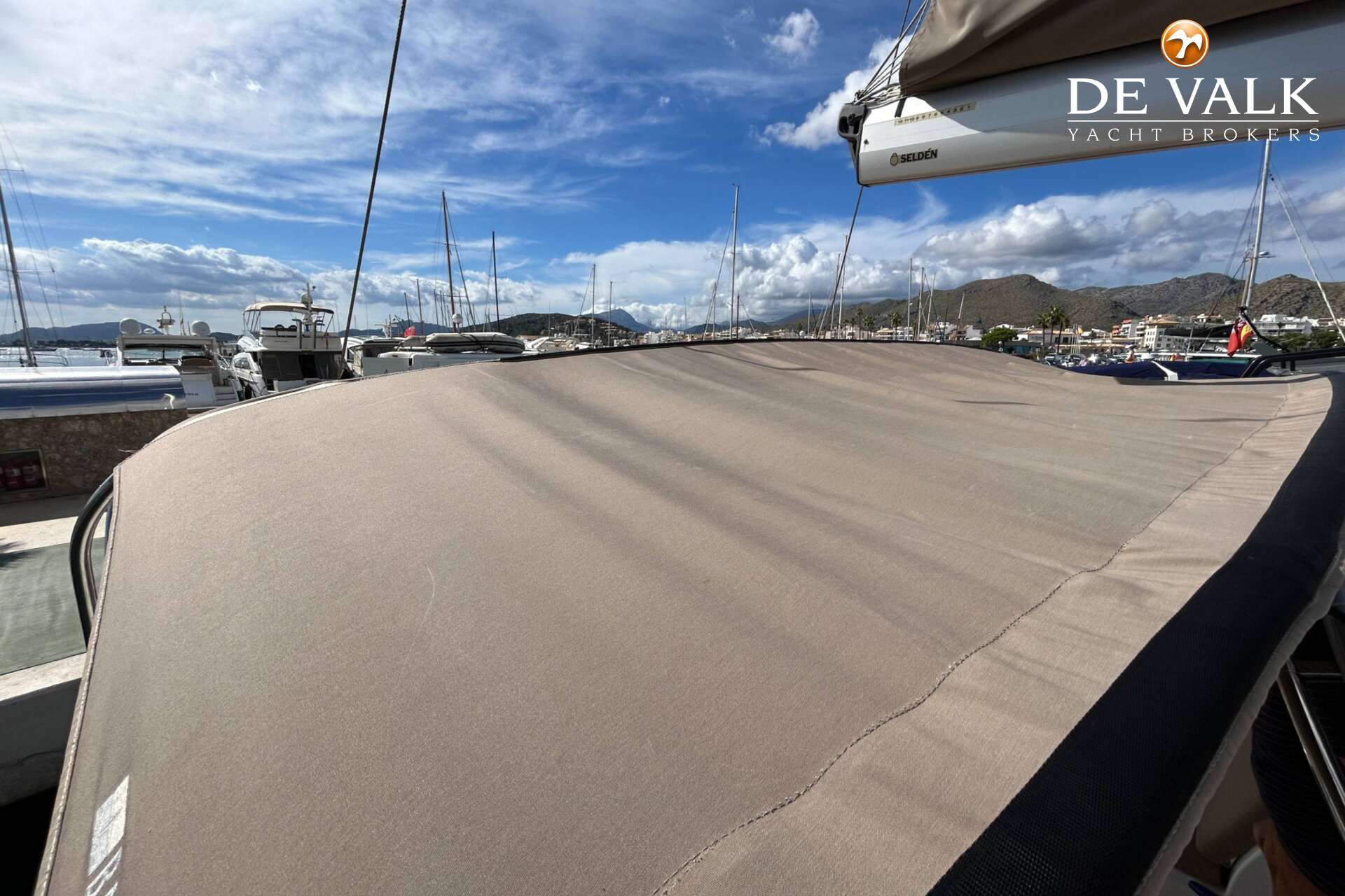 Bavaria 51 Cruiser — foto 15 van 38