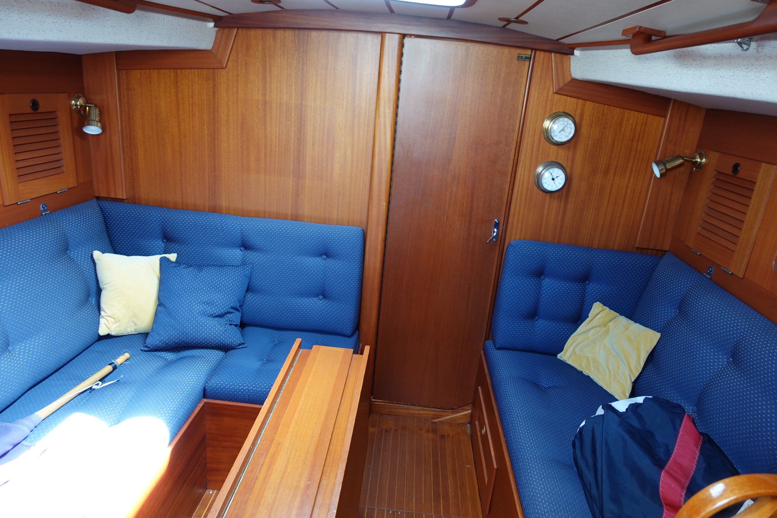 Hallberg Rassy 352 — foto 11 van 11