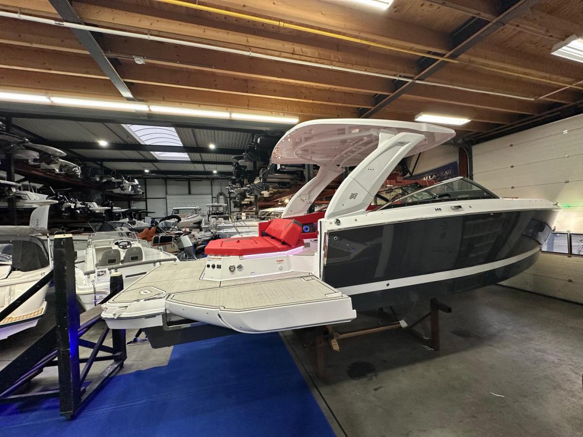 Four Winns H9 Bowrider — foto 2 van 25