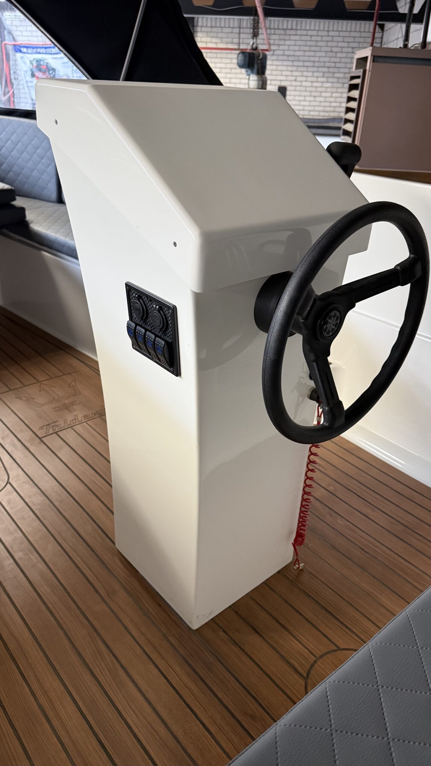 Trident 17S — foto 16 van 20