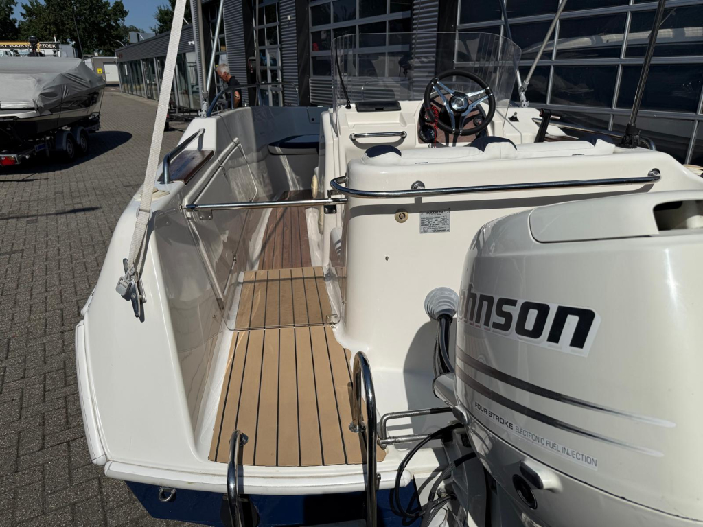Quicksilver 500 Commander — foto 10 van 17