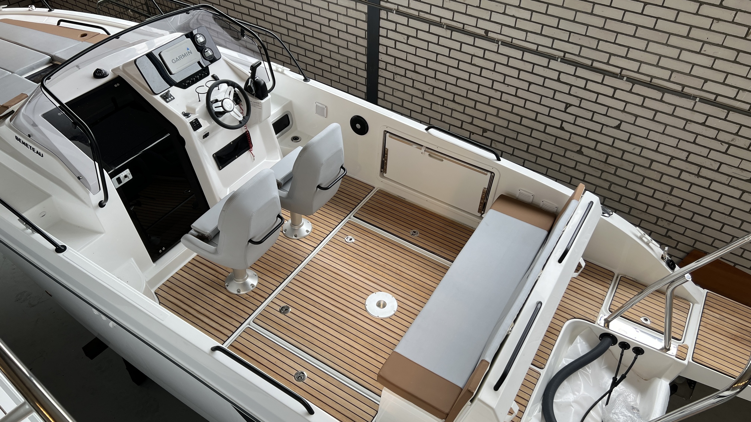 Beneteau Flyer 8 SUNdeck — foto 6 van 15