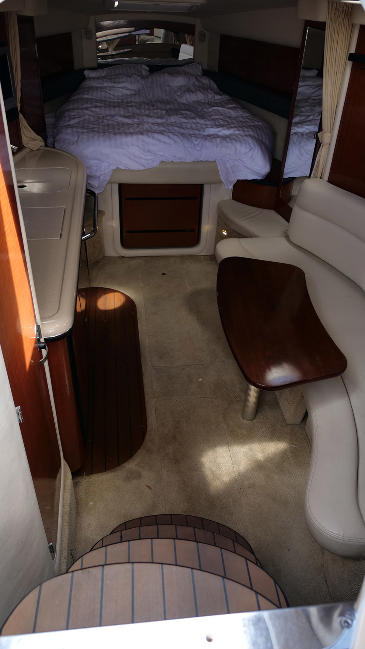Sea Ray 340 Sundancer — foto 40 van 58
