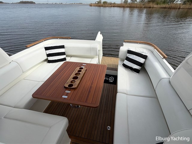 Marex 310 Sun Cruiser — foto 11 van 34