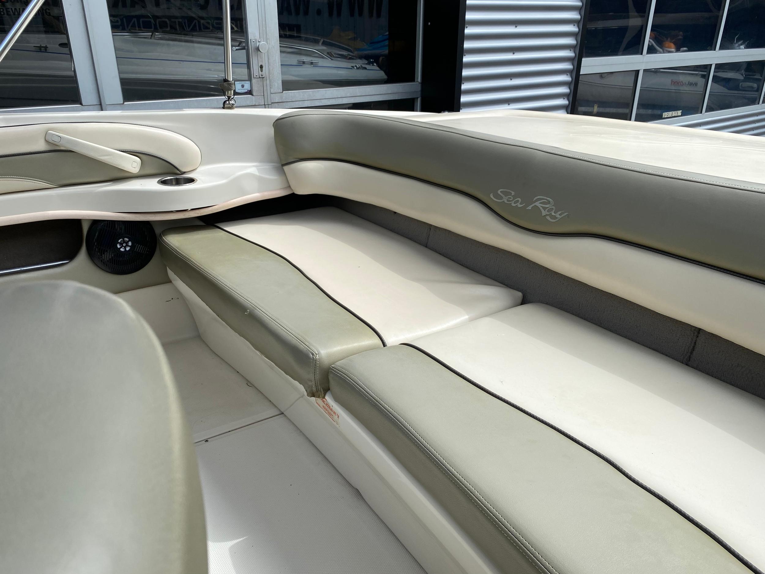 Sea Ray 185 Sport — foto 12 van 16