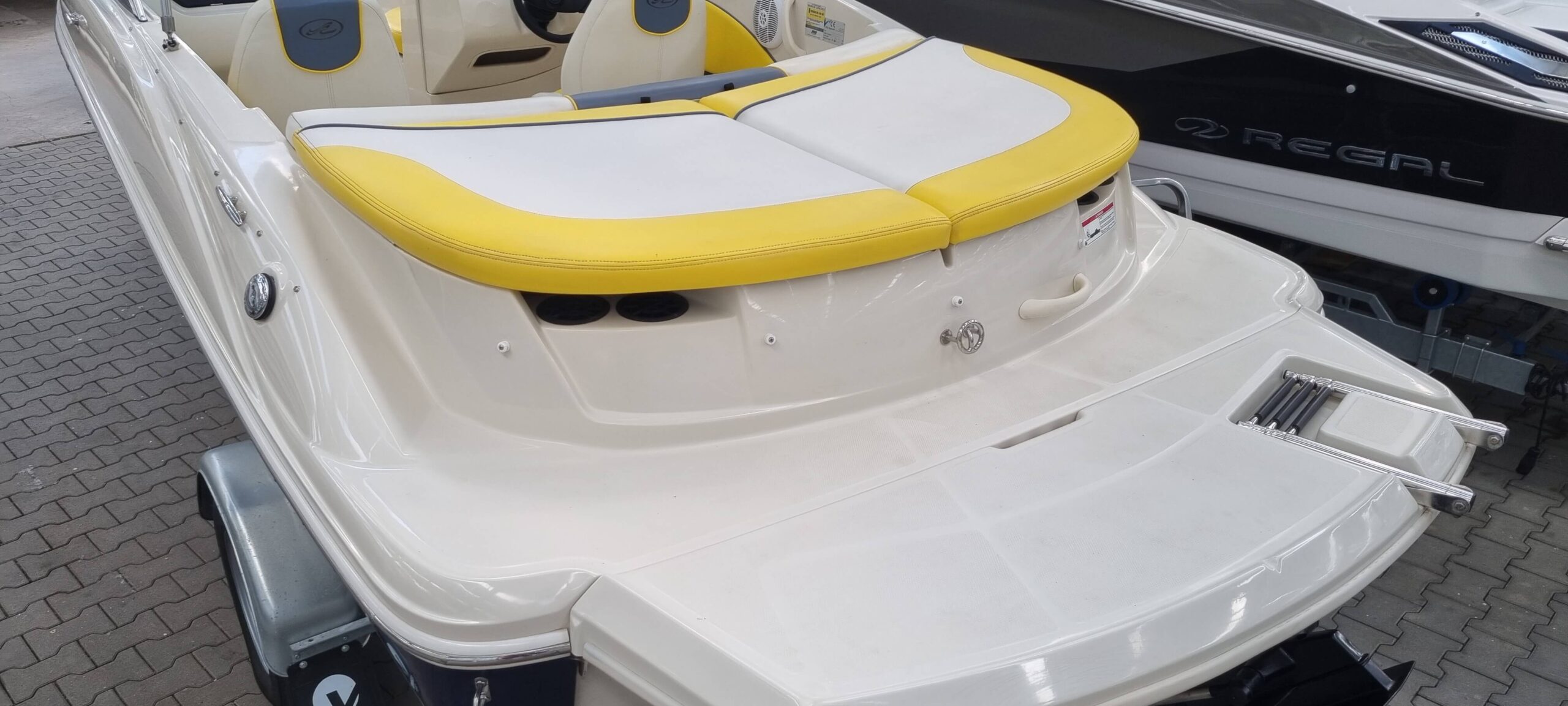Sea Ray 185 Sport — foto 7 van 11