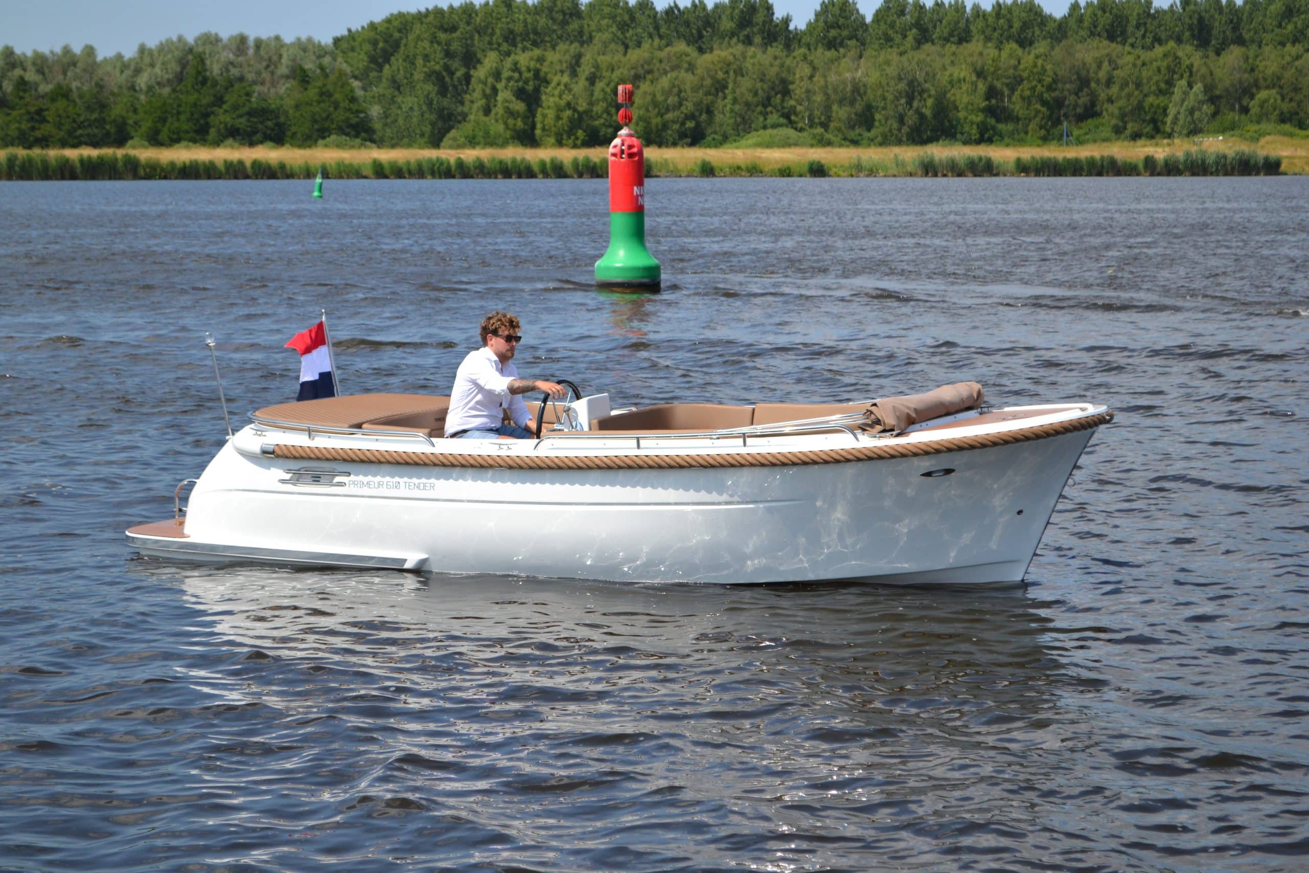 Primeur 610 Tender — foto 4 van 13