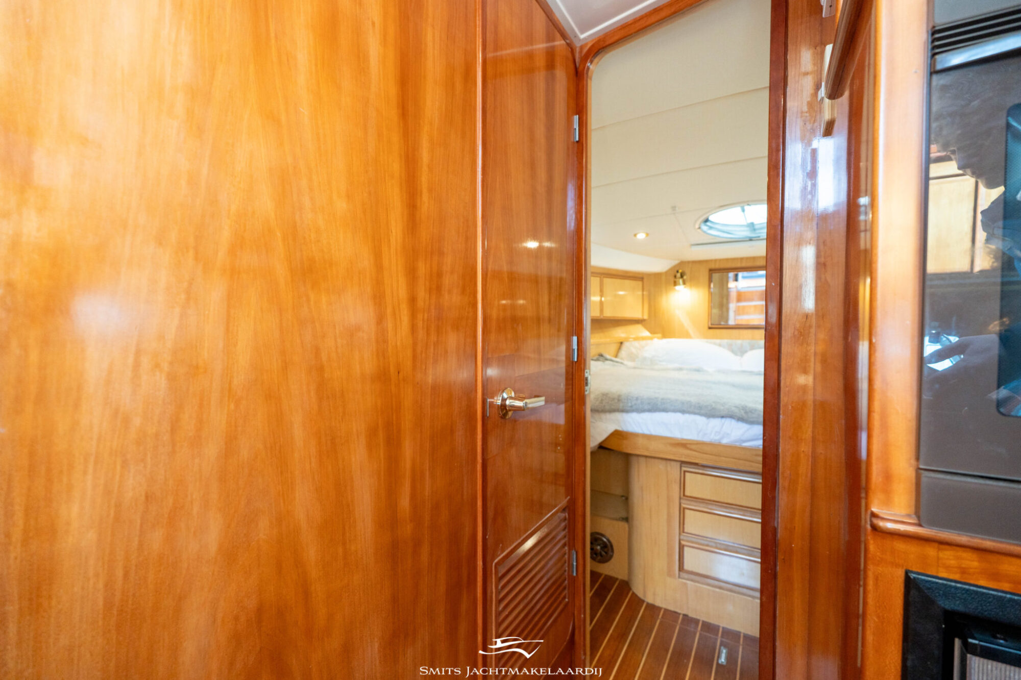Astor 37 Flybridge — foto 13 van 54