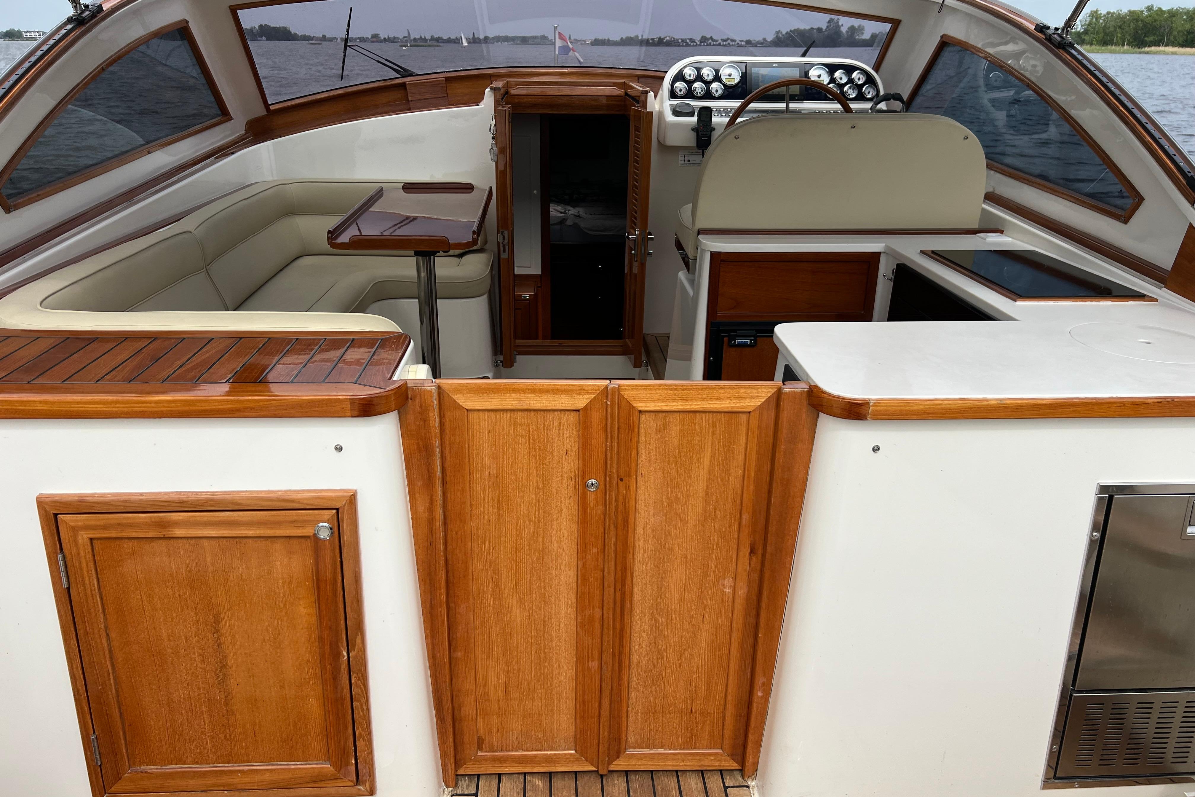 Long Island 40 Runabout — foto 29 van 71
