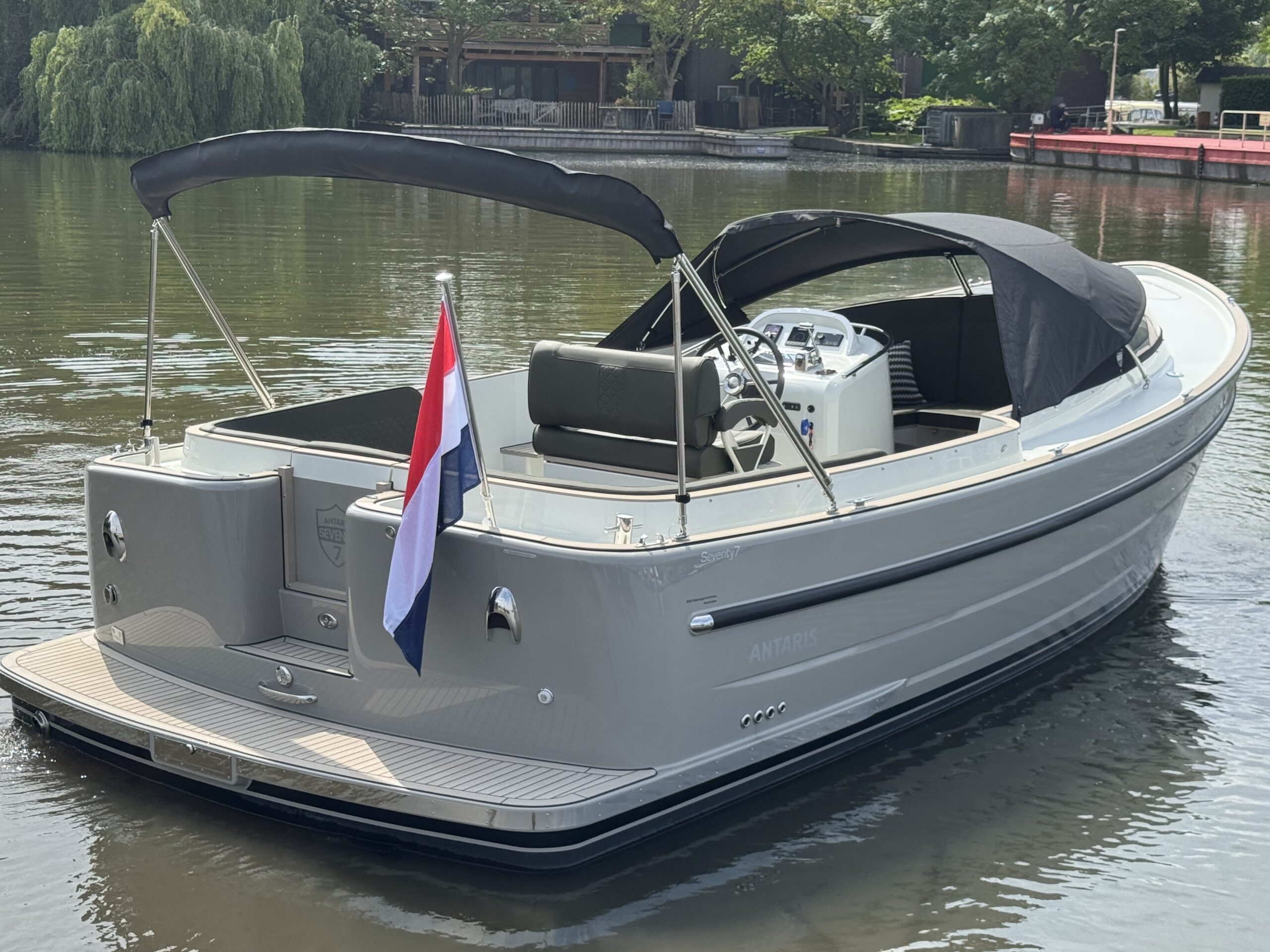 Antaris Seventy7 Sport (luxe uitvoering) — foto 15 van 44