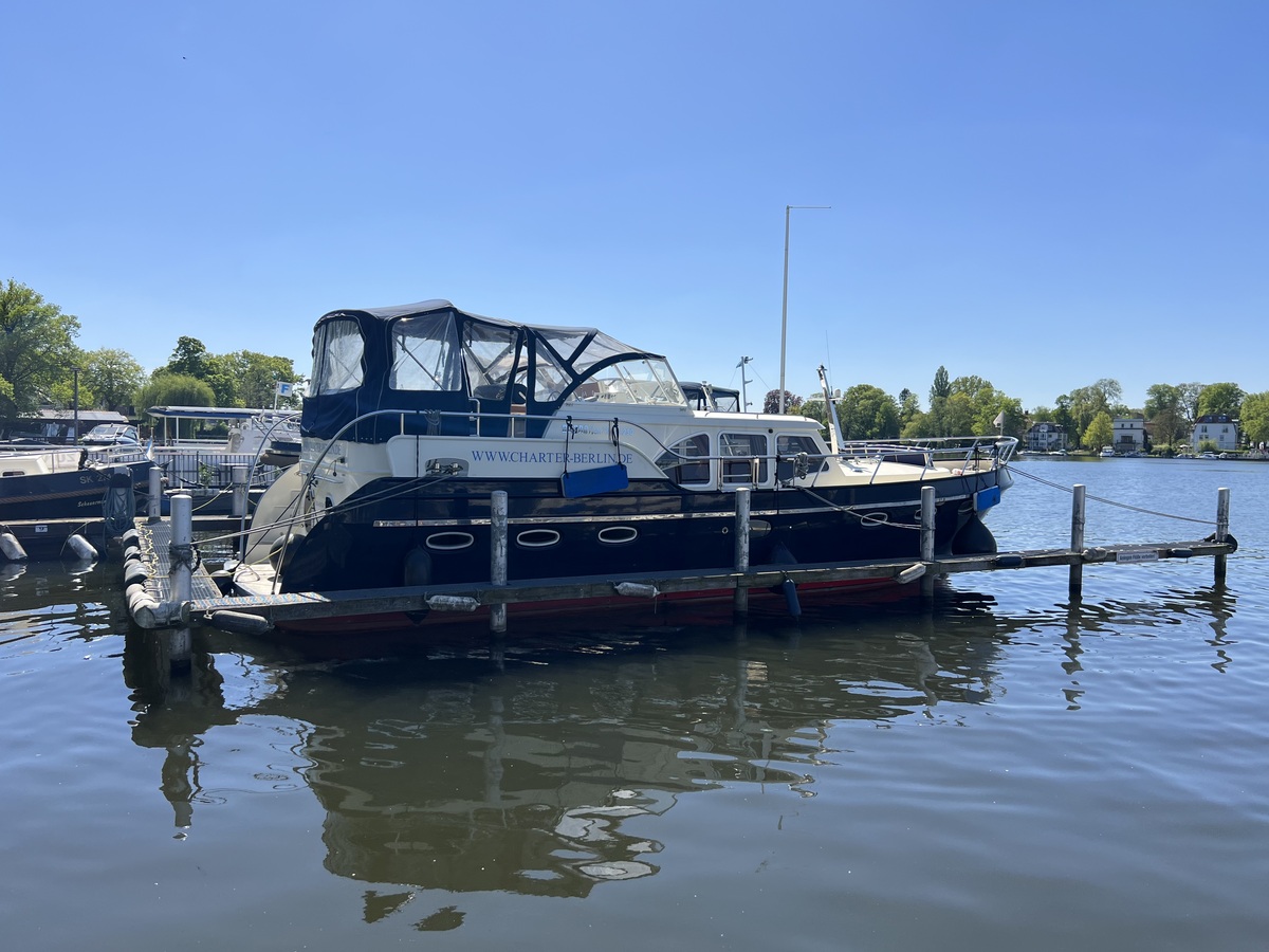 Babro Newline Newline 42 — foto 2 van 11