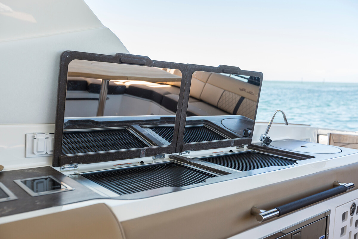 Sea Ray SLX 400 — foto 17 van 24