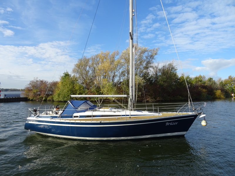 Bavaria 1060 — foto 1 van 43