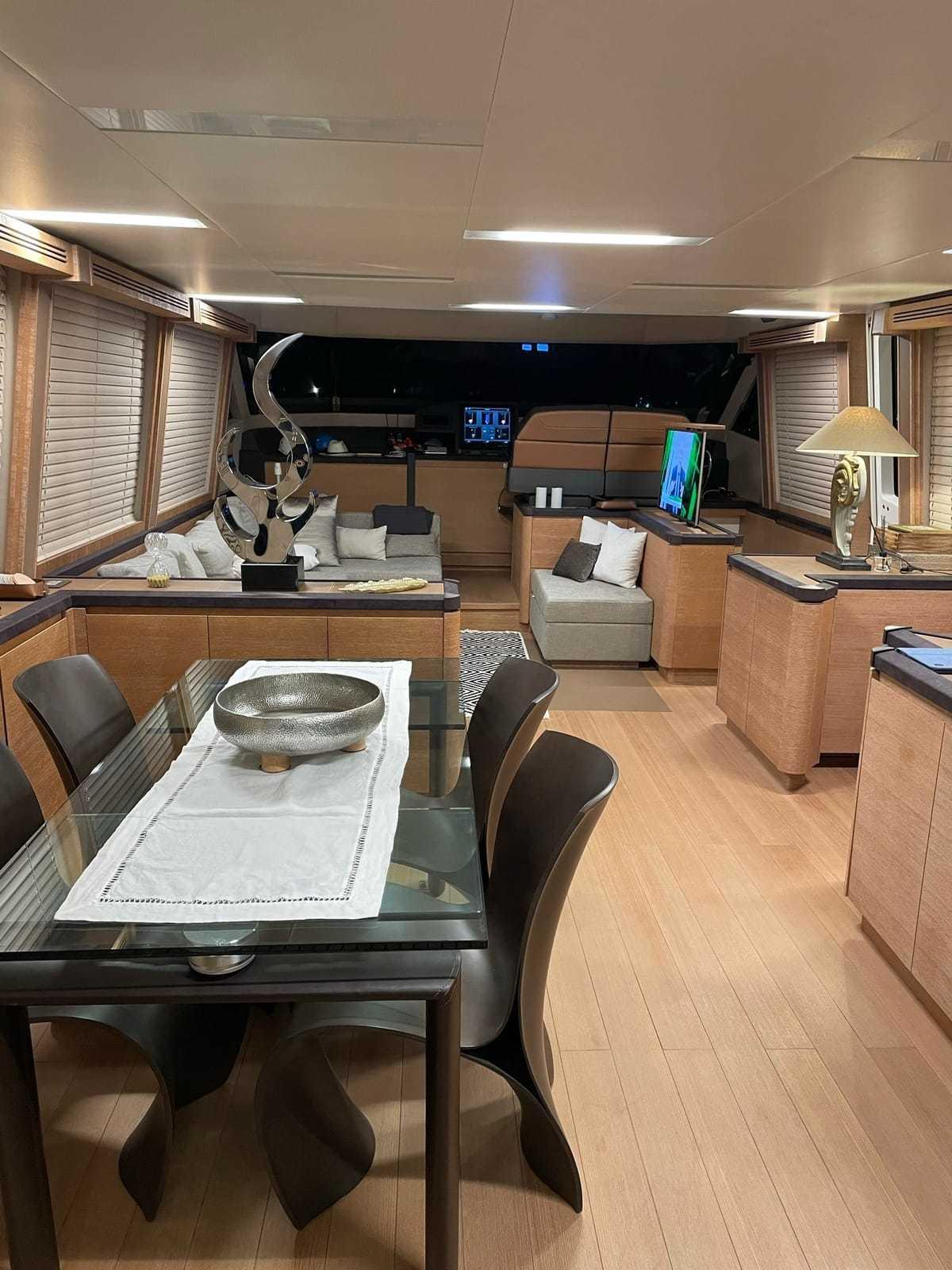 Monte Carlo Yachts MCY 76 — foto 11 van 24