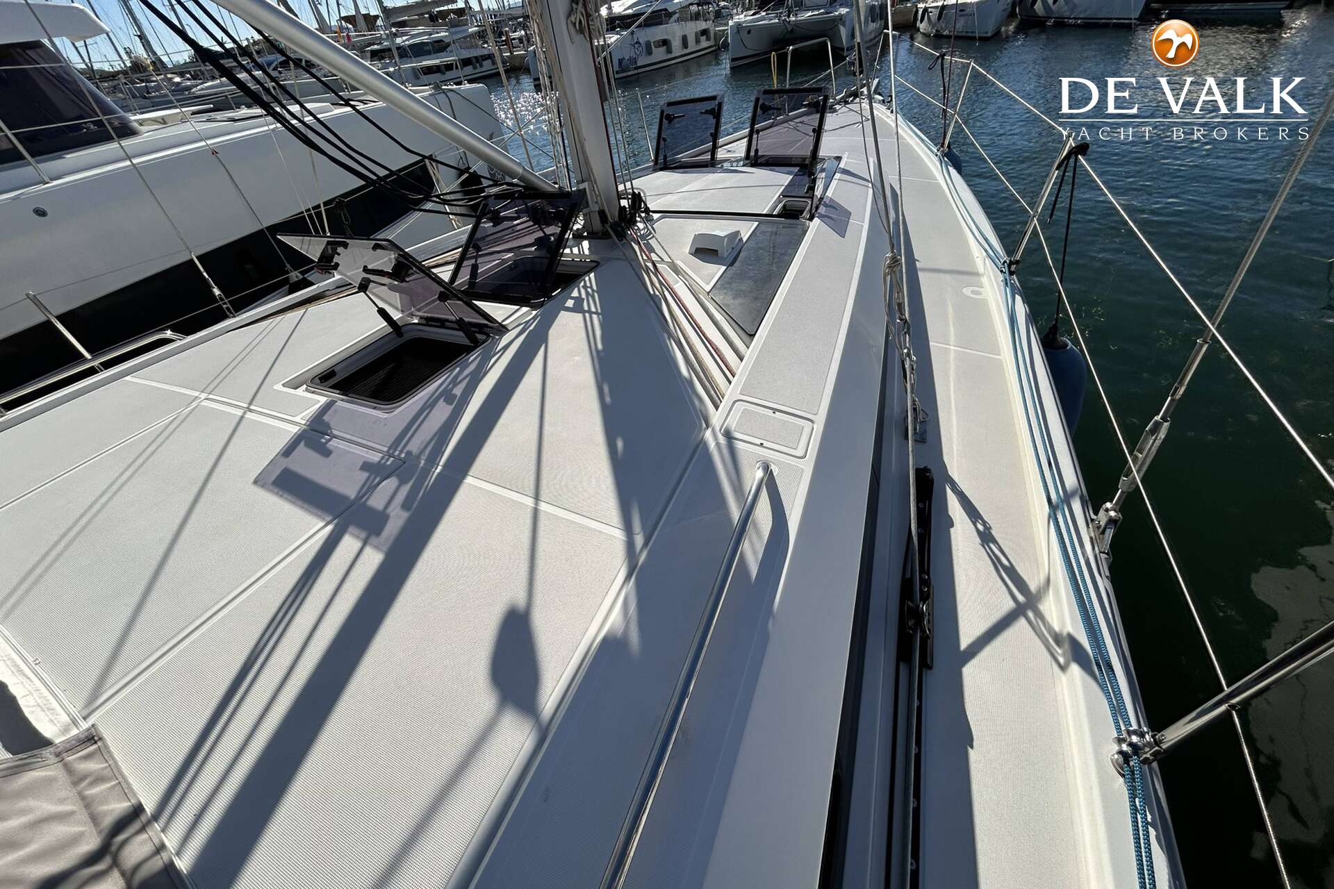 Beneteau Oceanis 46.1 — foto 10 van 44