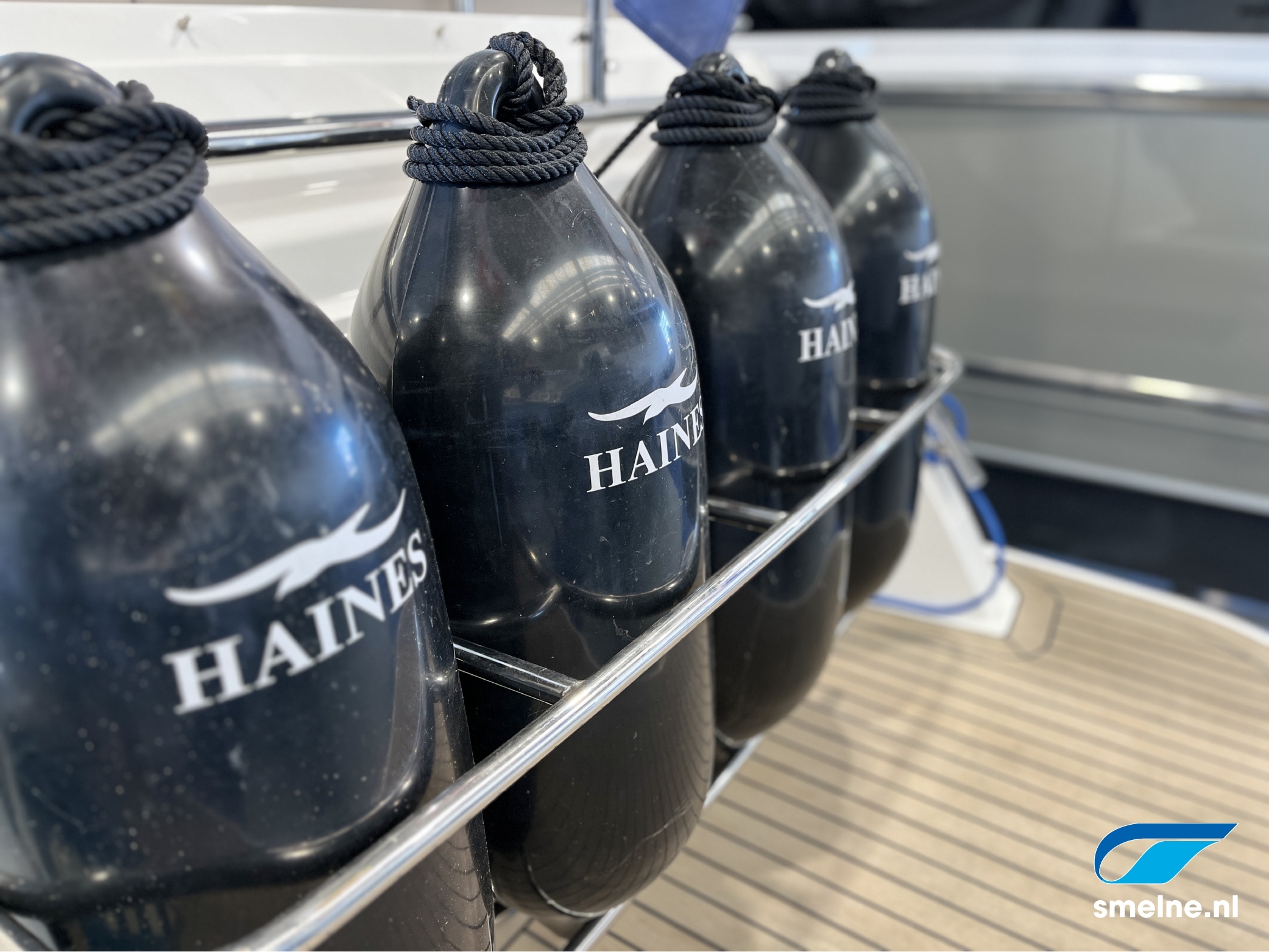 Haines 32 Offshore — foto 69 van 70