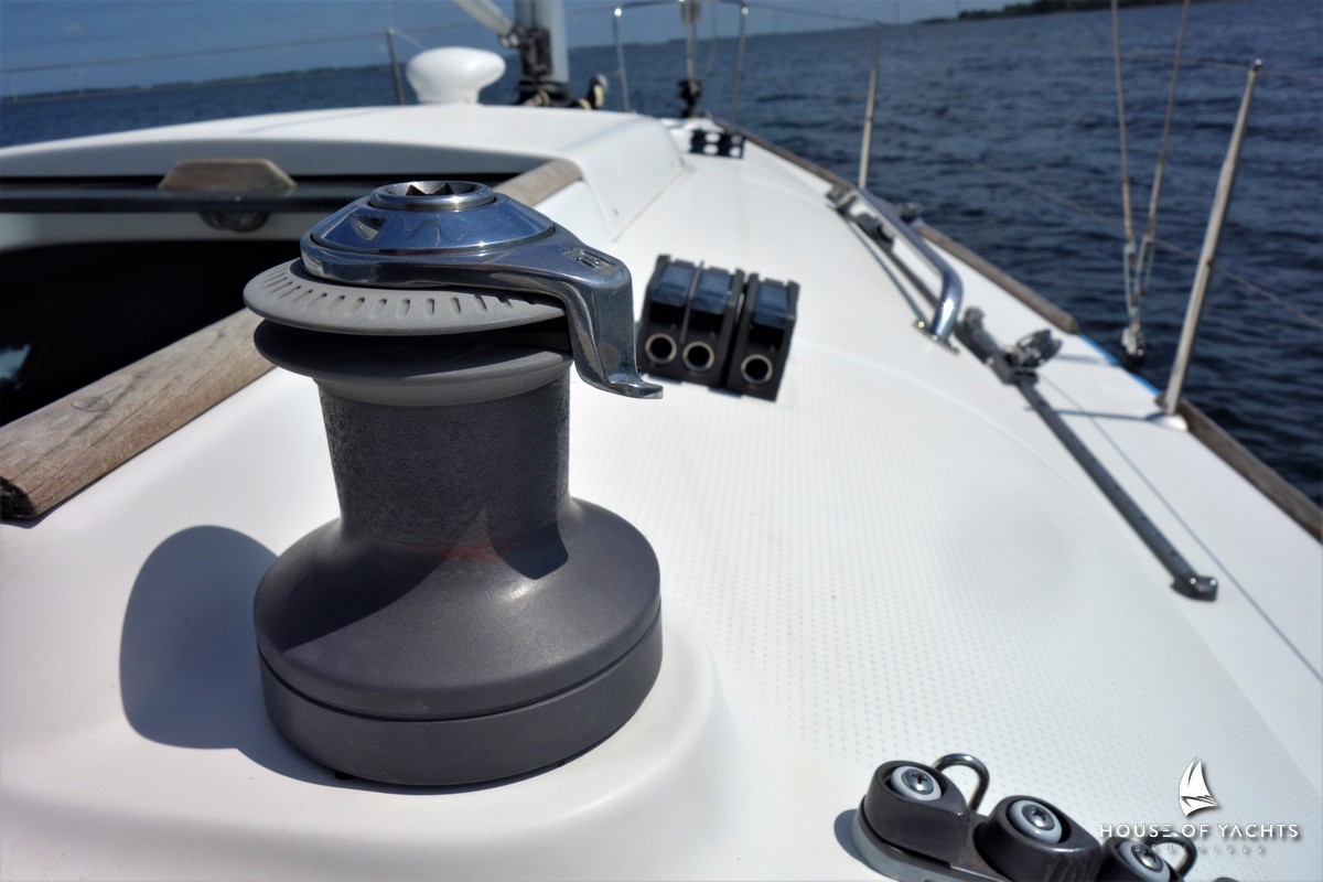 Beneteau First 300 Spirit — foto 7 van 12