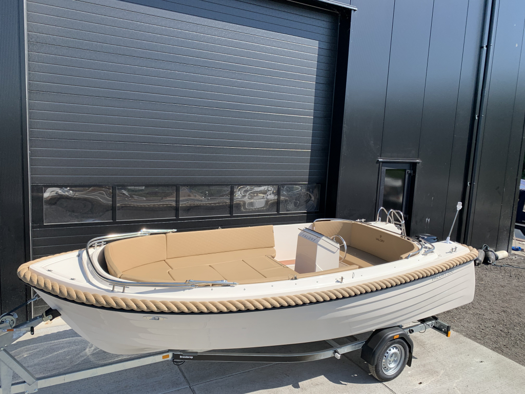 Valory 550 Classic sloep 