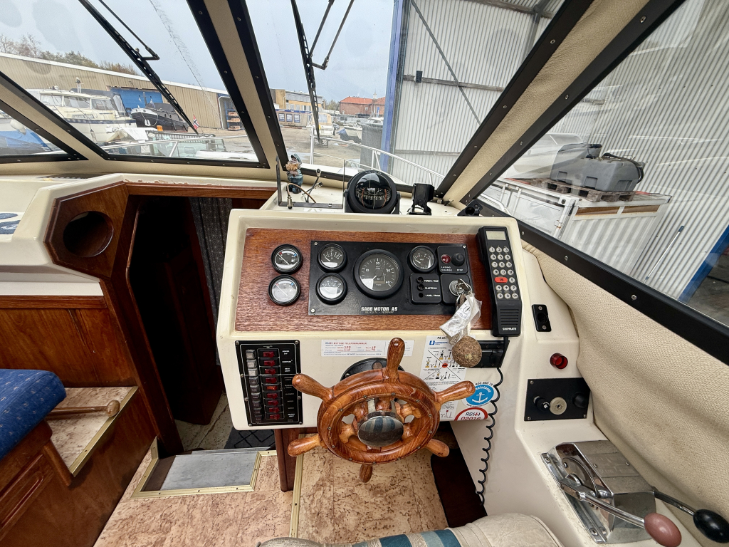 Westbas 29 Offshore 1988 — foto 12 van 19