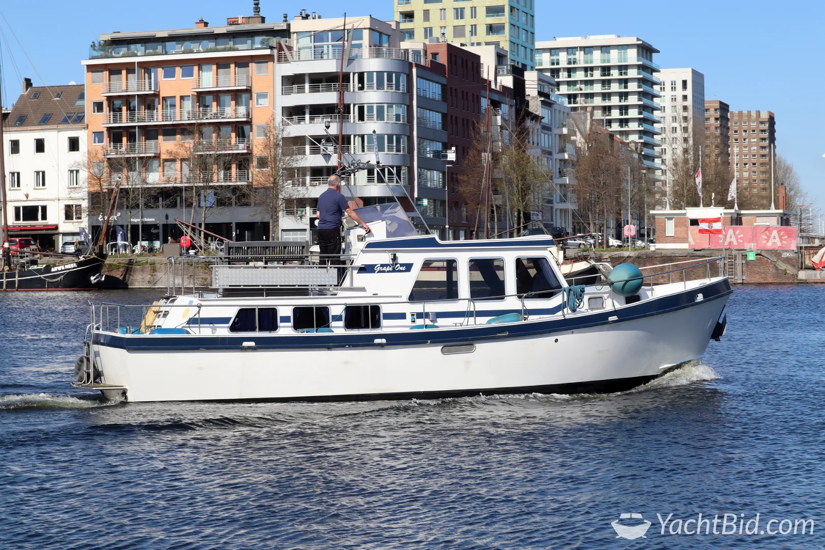 Jansen Trawler 1100 — foto 11 van 12
