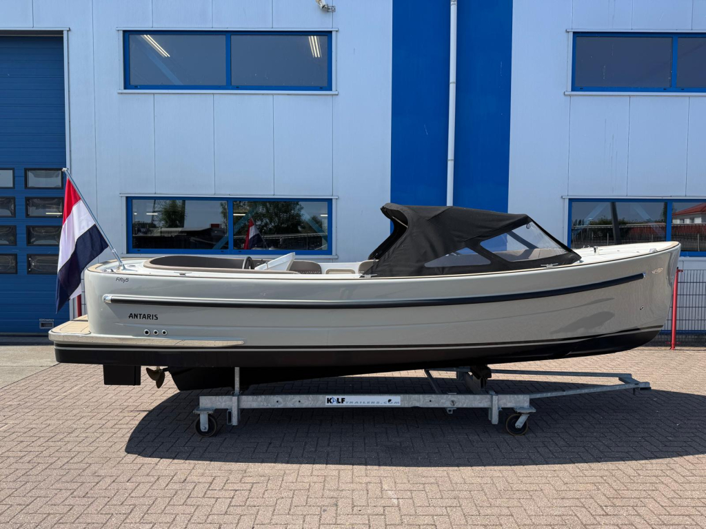 Antaris Fifty5 met Vetus 27pk — foto 7 van 18