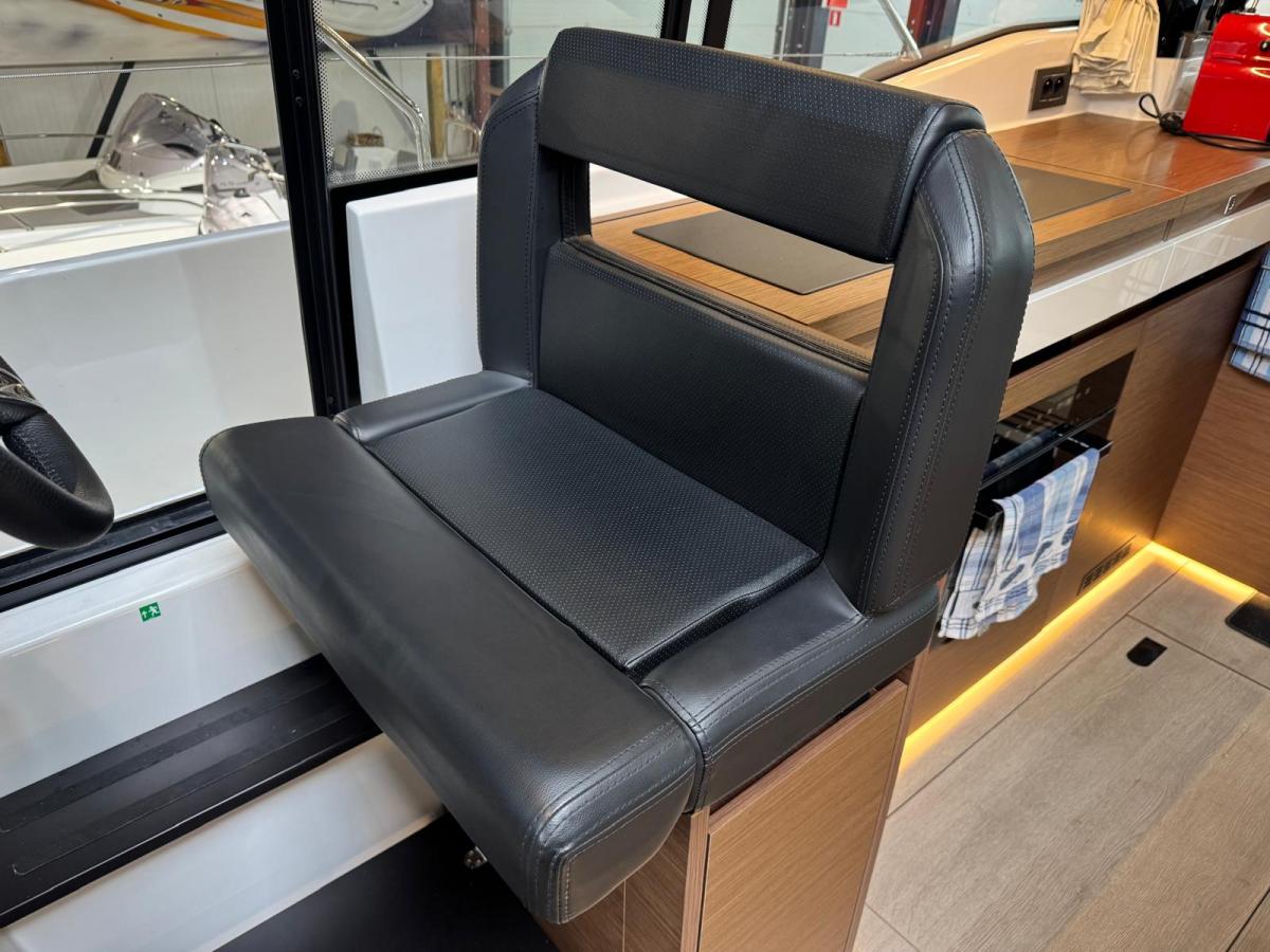 JEANNEAU NC37 met slechts 87 uur! — foto 40 van 42