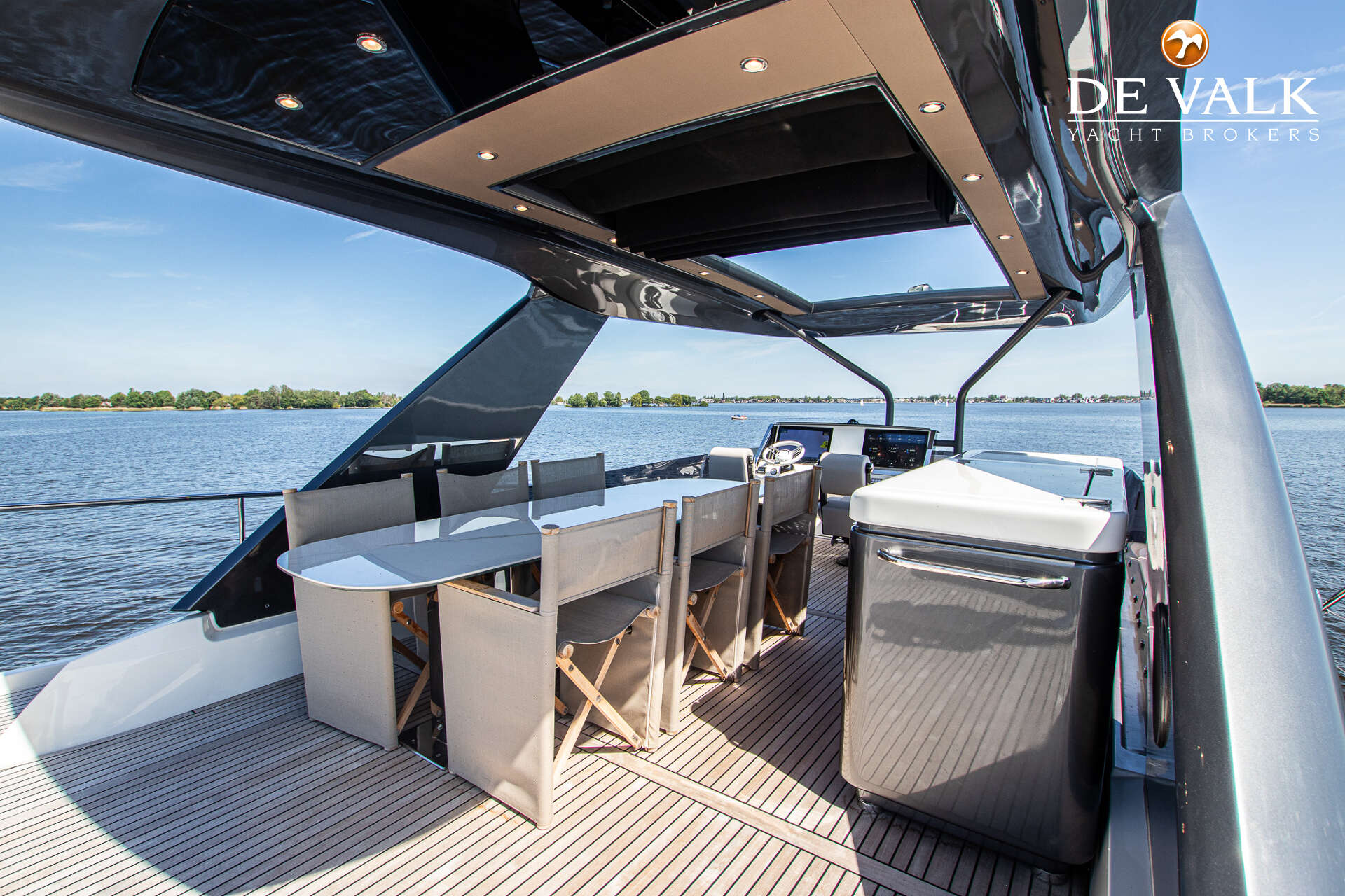 Prestige X70 — foto 9 van 44