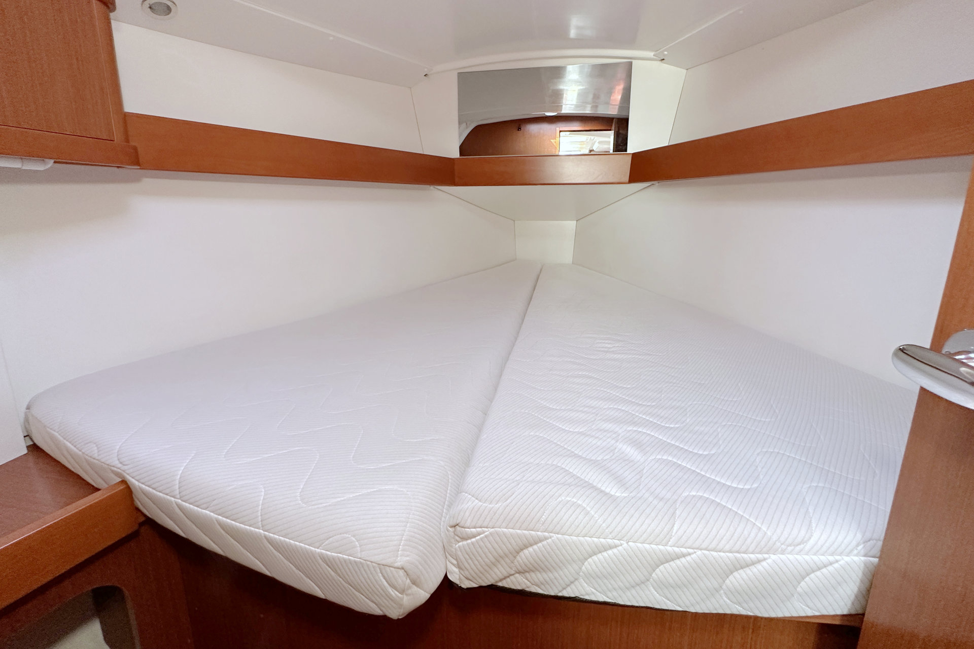 Beneteau Oceanis 34 — foto 11 van 19
