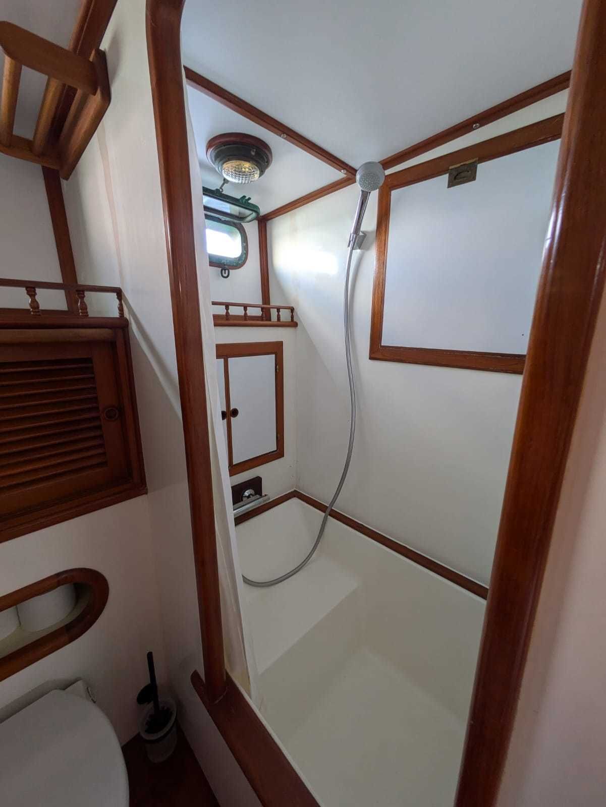 Island Trader 40 — foto 32 van 39