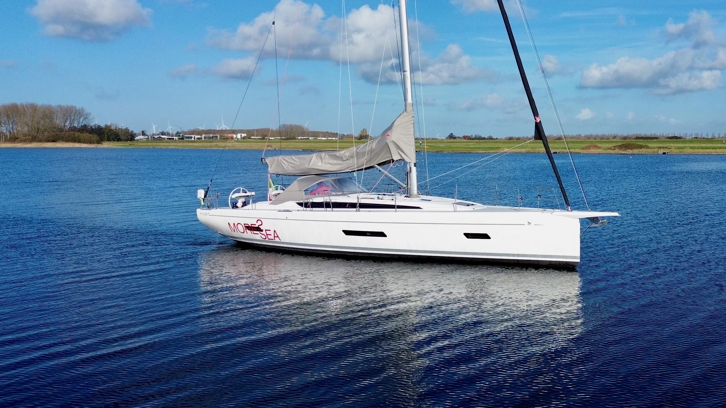 Italia Yachts More2Sea