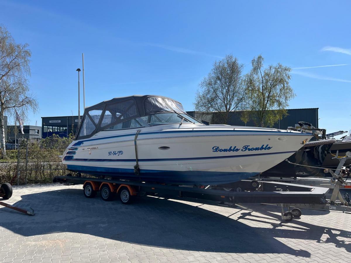 Formula F-280 SS Cuddy cabin — foto 4 van 27