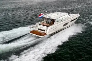 Prestige 560S — foto 37 van 239