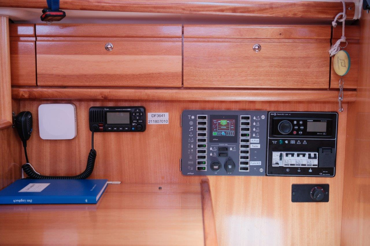Bavaria 30 Cruiser — foto 8 van 13