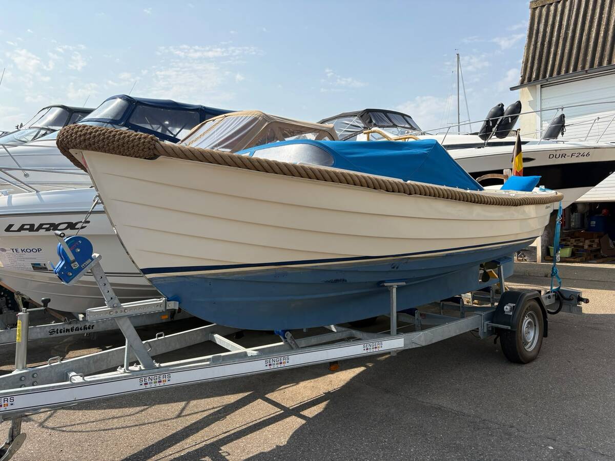 Albatros 21