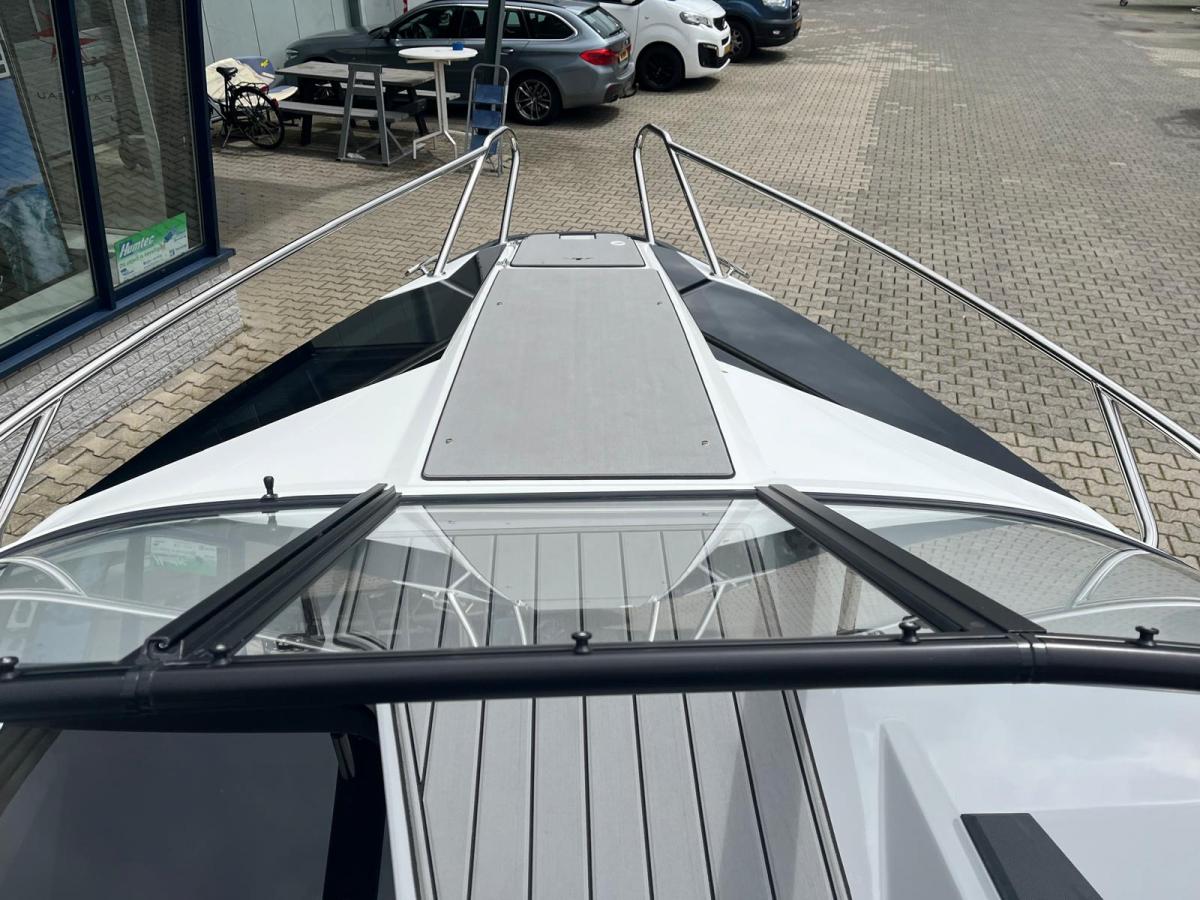 NorthMaster 685 Cruiser Cabin — foto 18 van 25