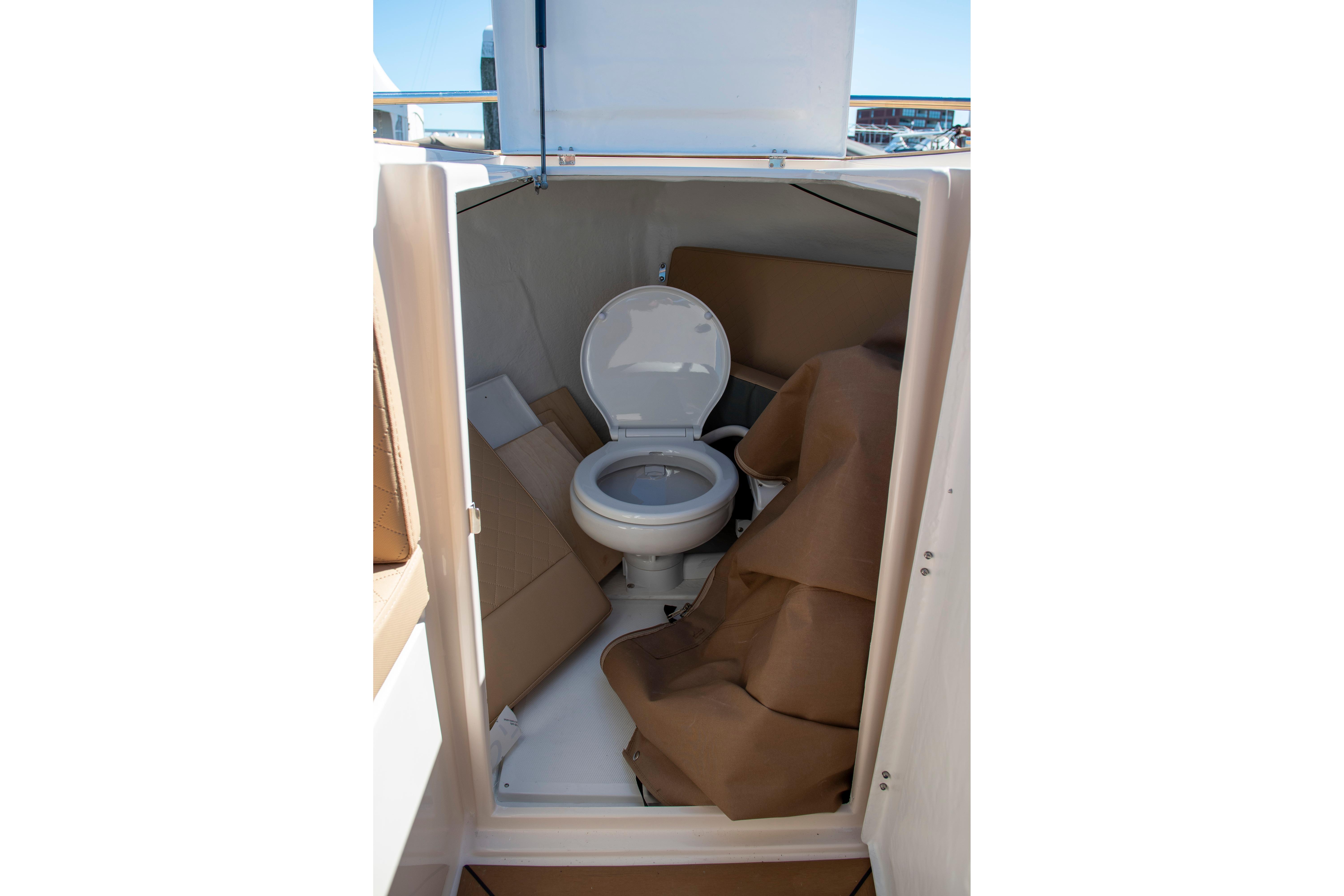 Lago Amore 733 Tender — foto 11 van 12