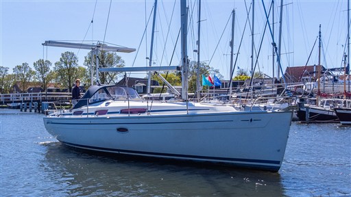 Bavaria 35 (2011) — foto 10 van 12