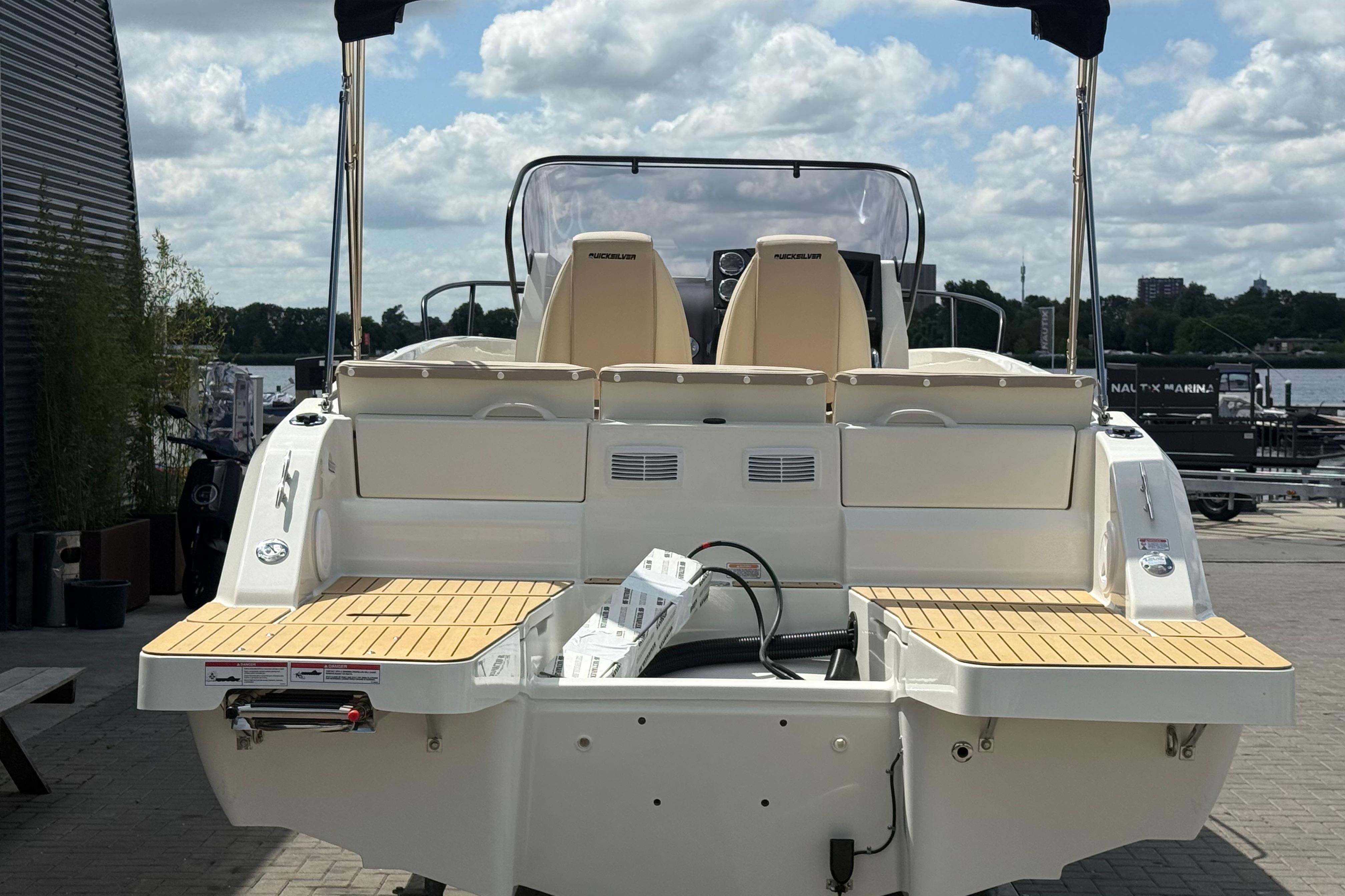 Quicksilver 705 Open — foto 8 van 26