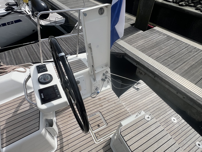 Dufour 360 GL — foto 35 van 45