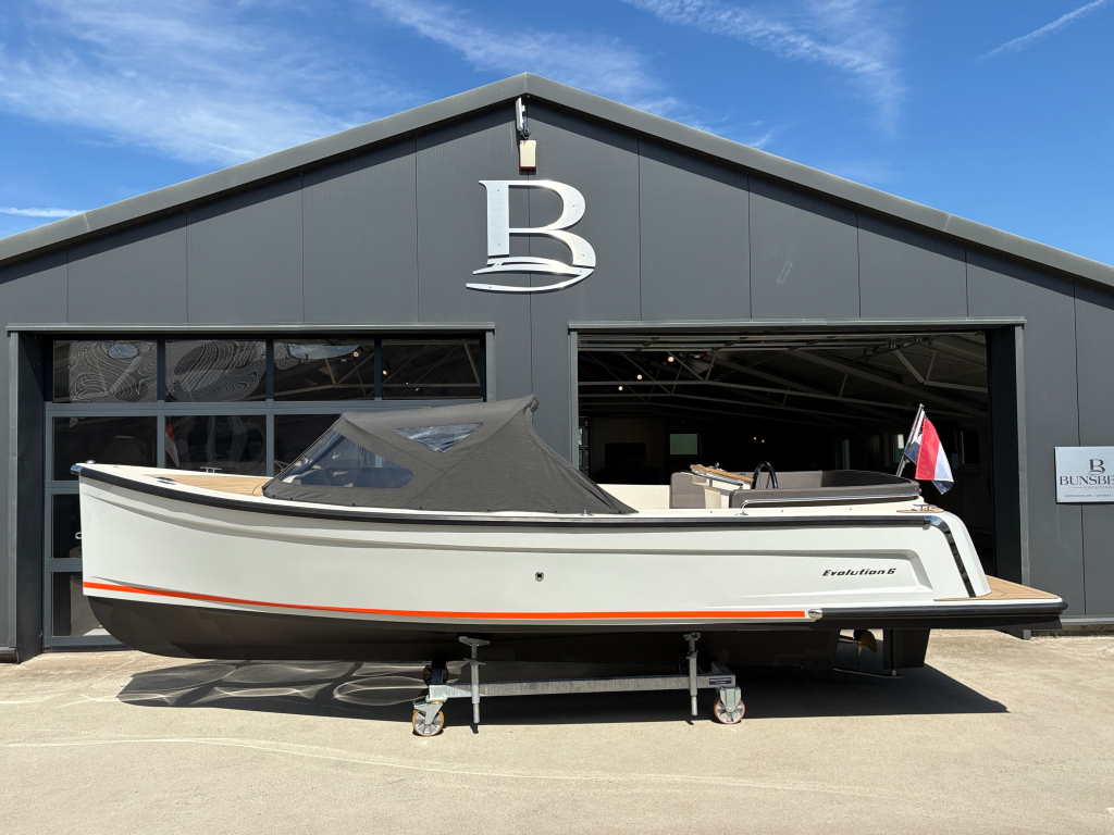 Evolution 6 Tender — foto 12 van 13