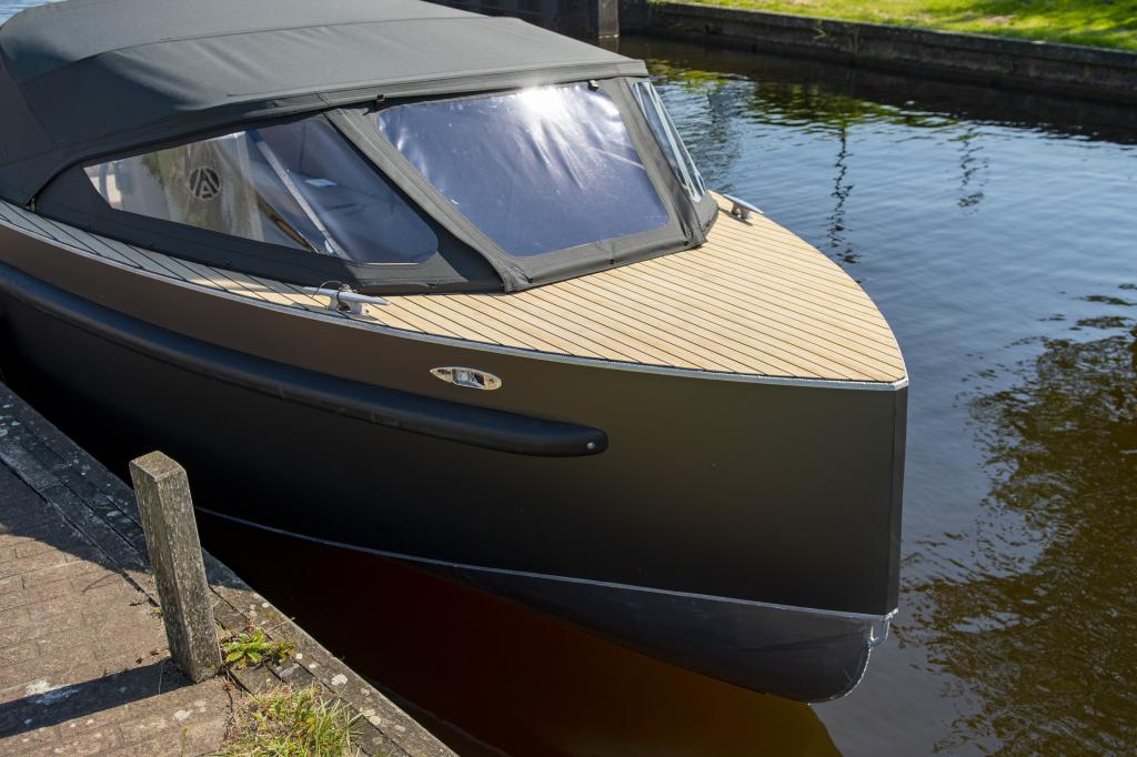 AluShip E-TNDR 670 — foto 5 van 9