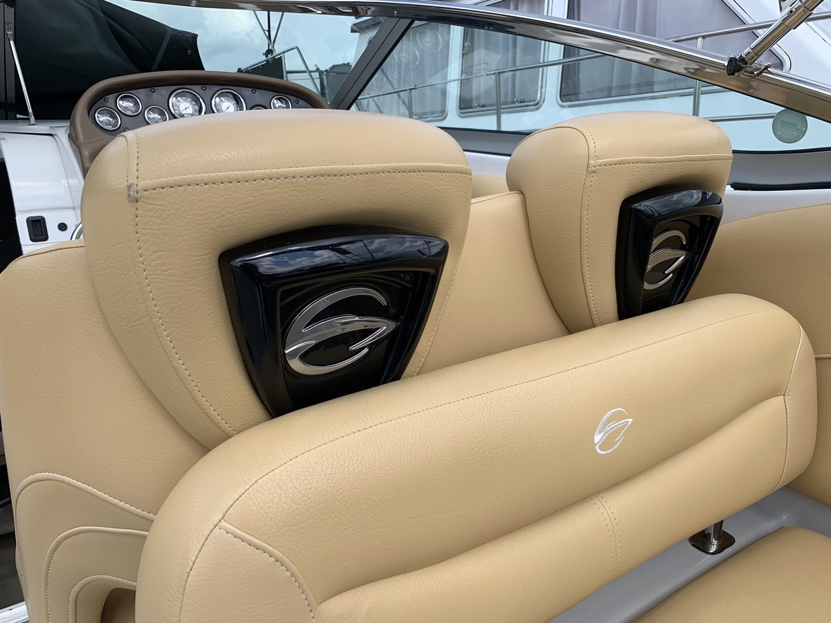 Crownline 280 CR — foto 15 van 37