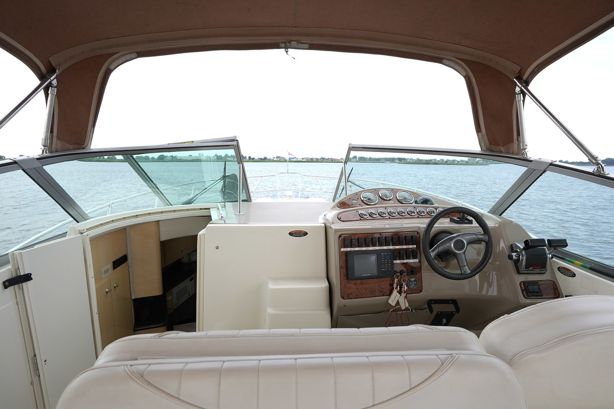 Maxum 3300 SCR — foto 21 van 44