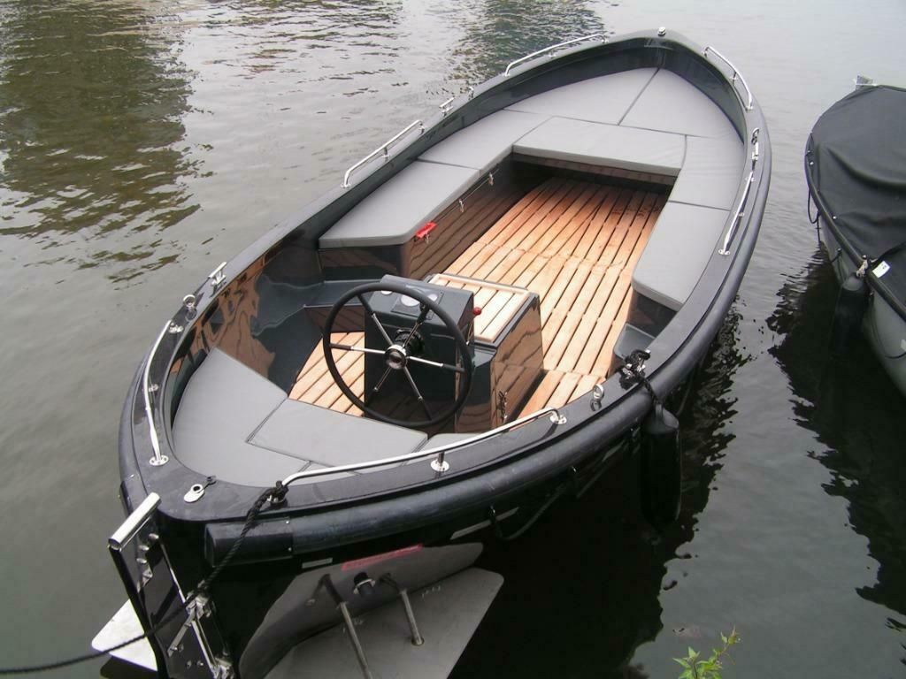 Stormer Lifeboat 75