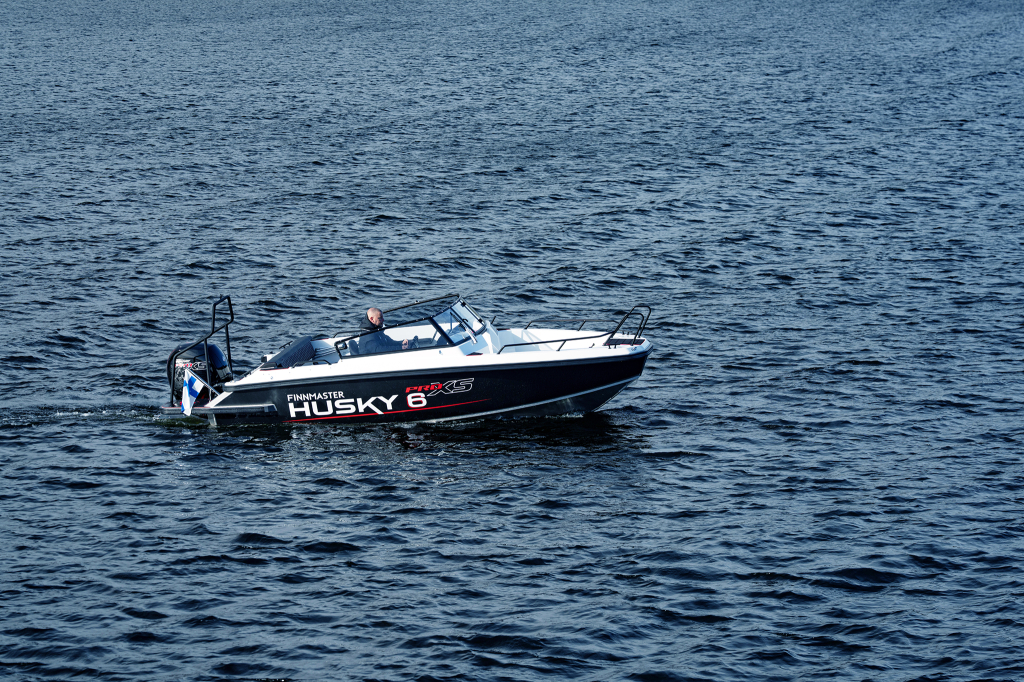 Husky R6 — foto 10 van 10