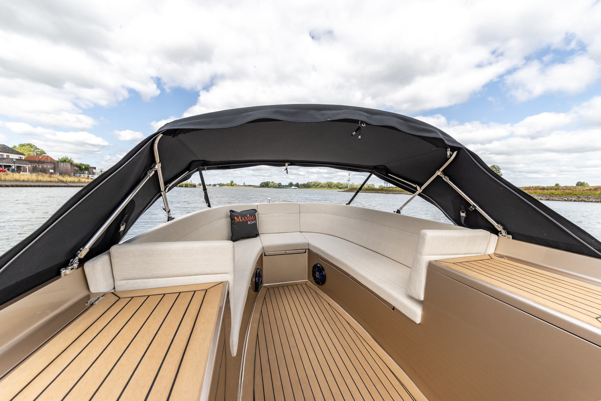 Maxima Boats 580 Sport Lounge — foto 7 van 14