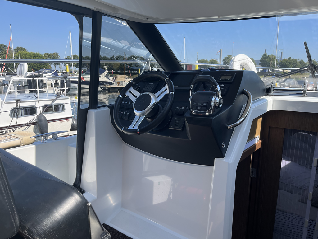 Jeanneau NC 9 — foto 10 van 40