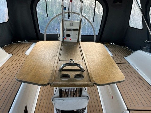 Bavaria 33 Cruiser — foto 4 van 6
